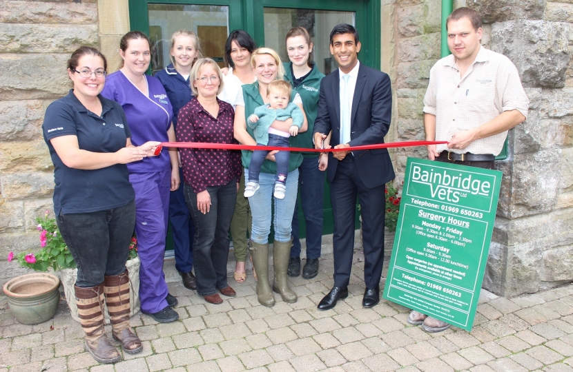 Rishi Sunak at Bainbridge Vets