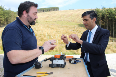 Rishi Sunak connects Cotterdale to ultrafast broadband